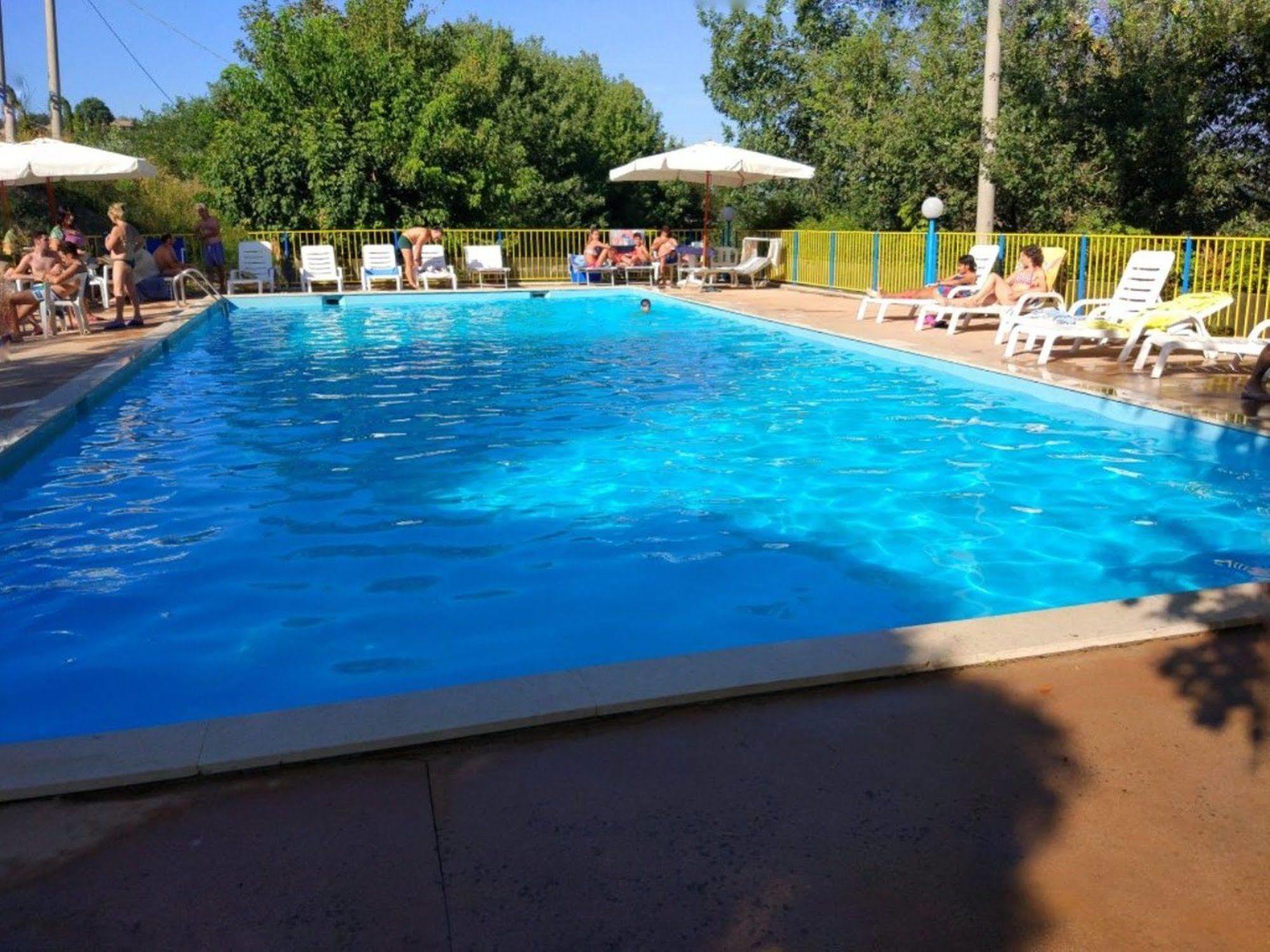 Hotel La Meridiana أوربينو المظهر الخارجي الصورة